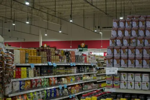 An image of grocery items at the store.