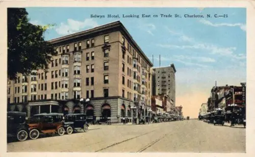 A postcard of the Selwyn Hotel.