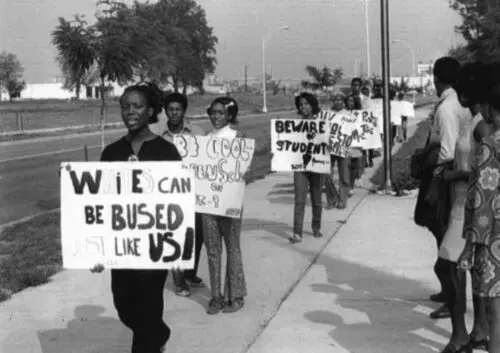 An image of African American busing protestors.